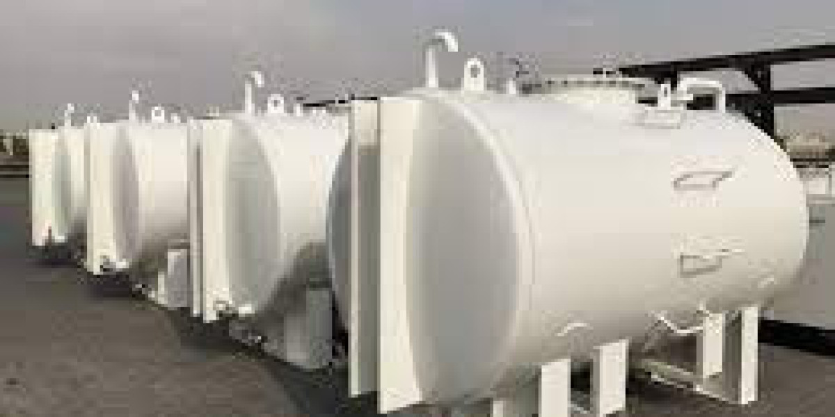 UAE Oil Tank Manufacturers: Solutions for Petrochemical, Marine & Industrial Sectors