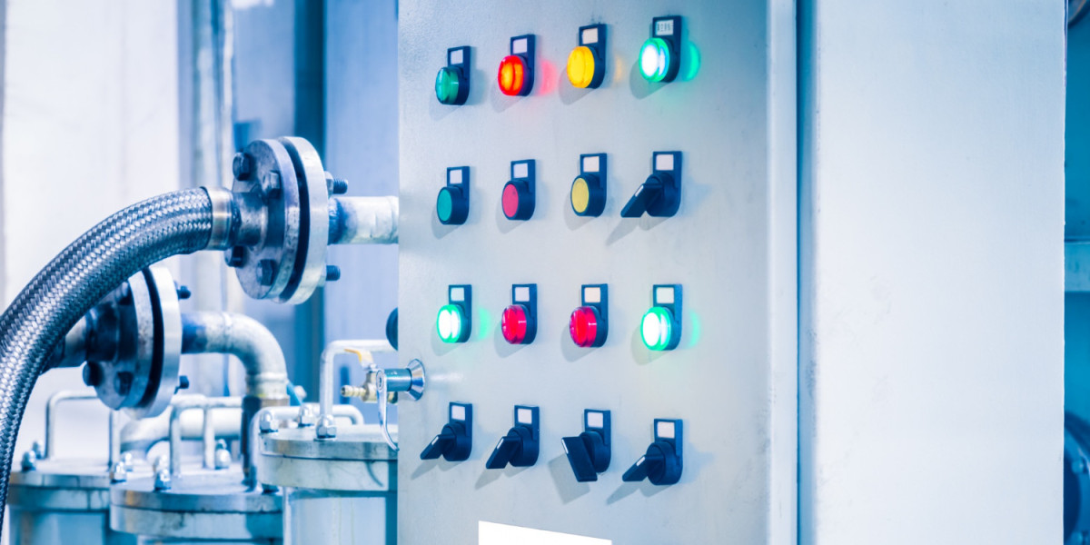 Power You Can Rely On: Exploring the 674 12V 90Ah 800CCA Heavy Duty Battery and TG2700 Generator