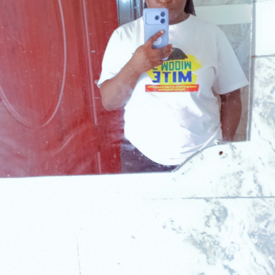 Renuyel Bo Profile Picture