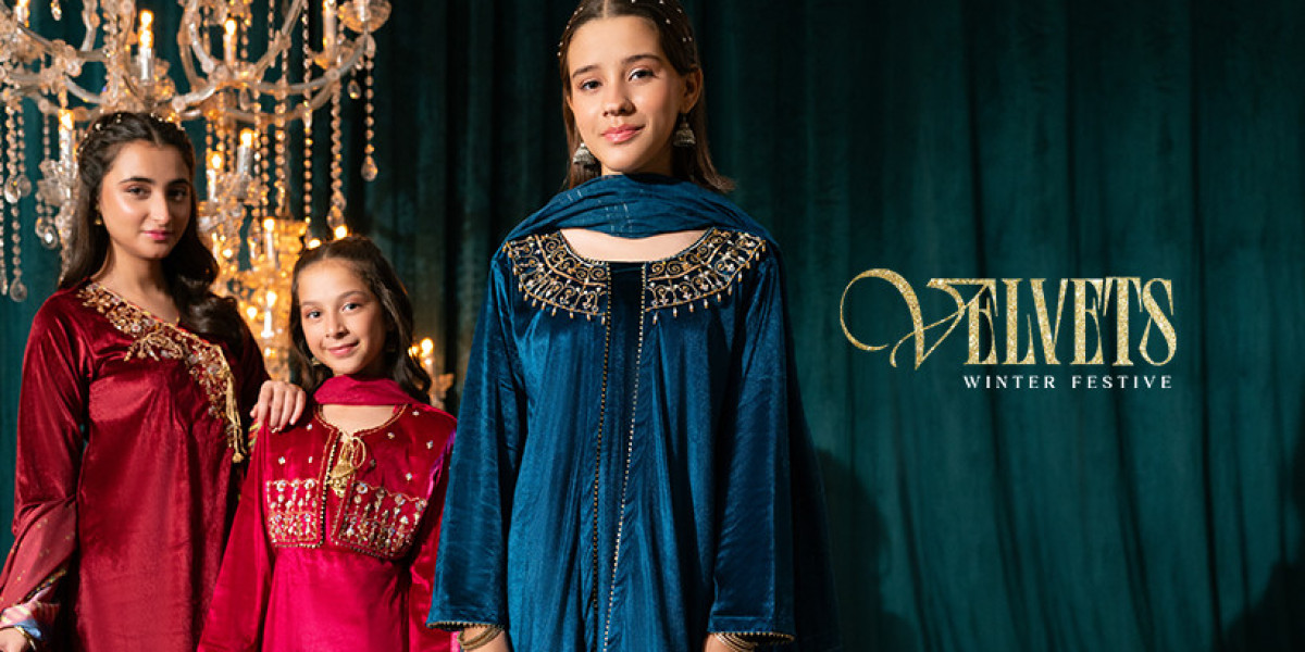 Modern Pakistani Eid Collection 2025 | Elegant Dresses for Girls