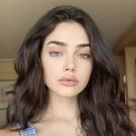 charm kim profile picture