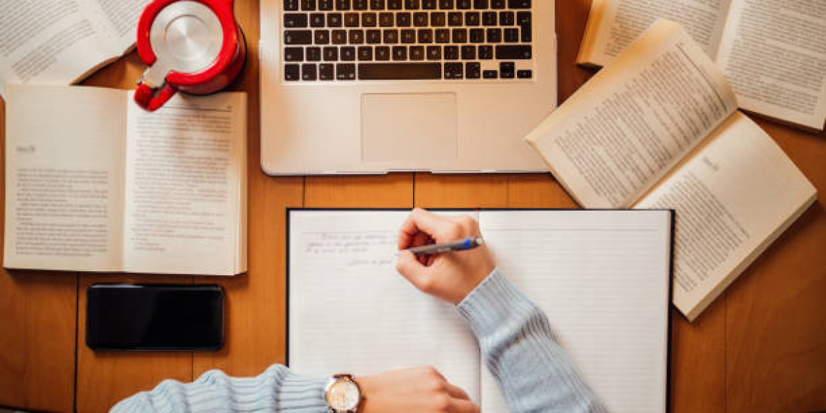 How to Stay Consistent Throughout the Assignment Writing Process